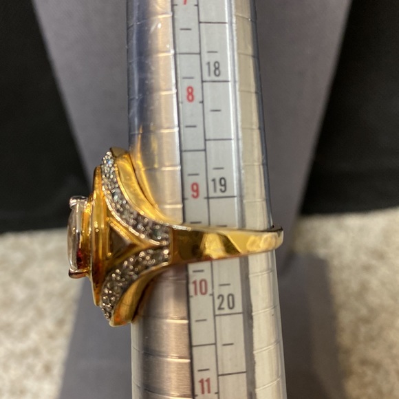 vintage gold plated ladies rhinestone cluster cocktail ring -size 9.5 - Picture 10 of 11